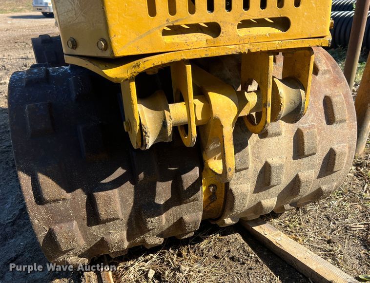 image for item MS9000 2001 Wacker RT820  trench compactor