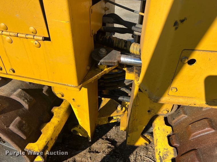 image for item MS9000 2001 Wacker RT820  trench compactor