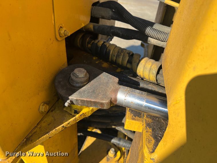 image for item MS9000 2001 Wacker RT820  trench compactor