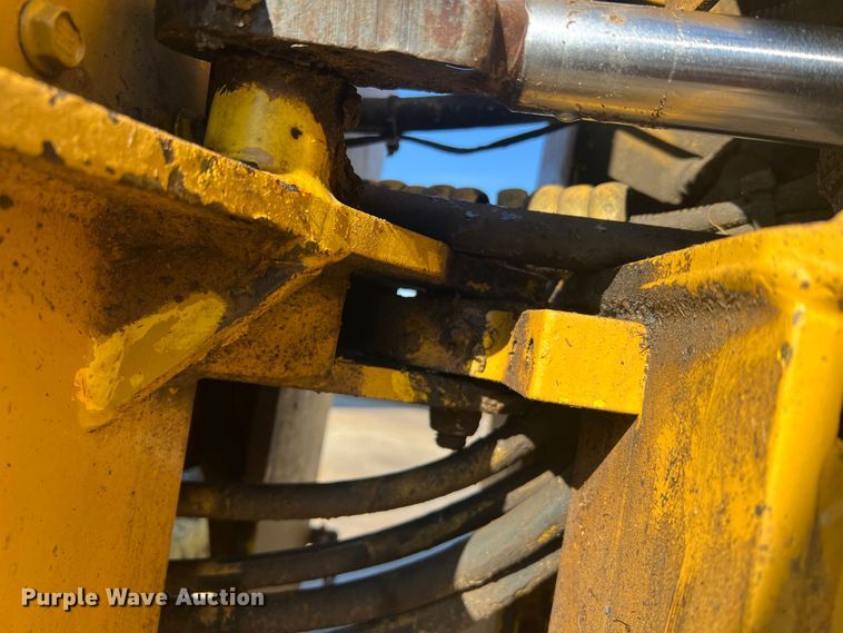 image for item MS9000 2001 Wacker RT820  trench compactor