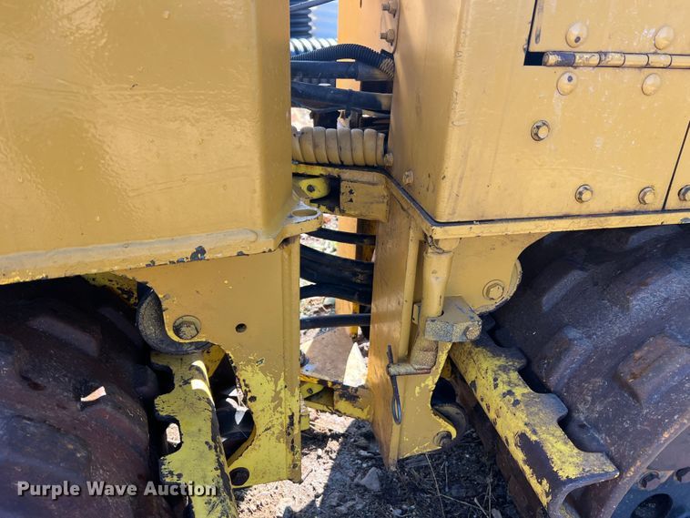 image for item MS9000 2001 Wacker RT820  trench compactor