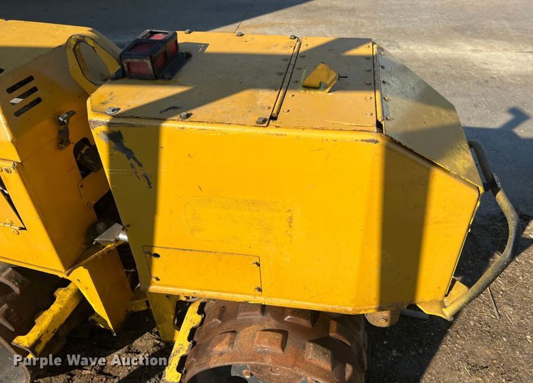 image for item MS9000 2001 Wacker RT820  trench compactor