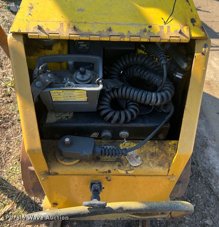 image for item MS9000 2001 Wacker RT820  trench compactor