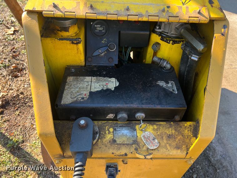 image for item MS9000 2001 Wacker RT820  trench compactor