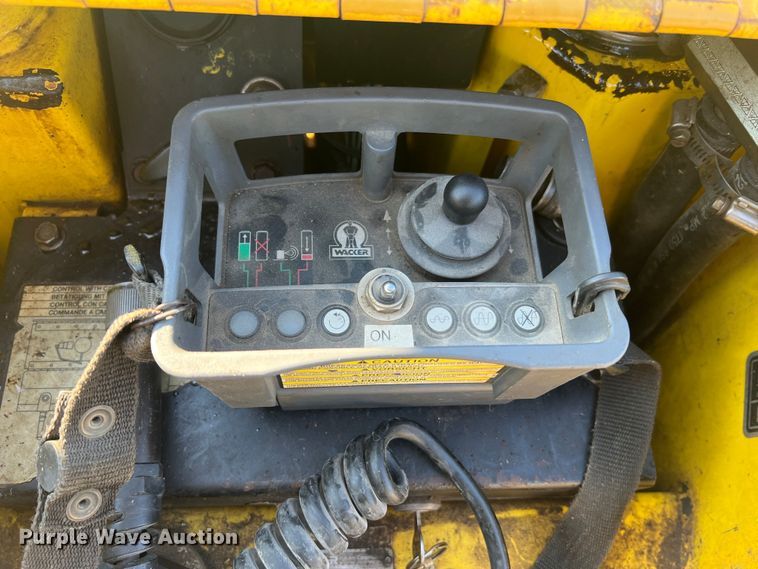 image for item MS9000 2001 Wacker RT820  trench compactor