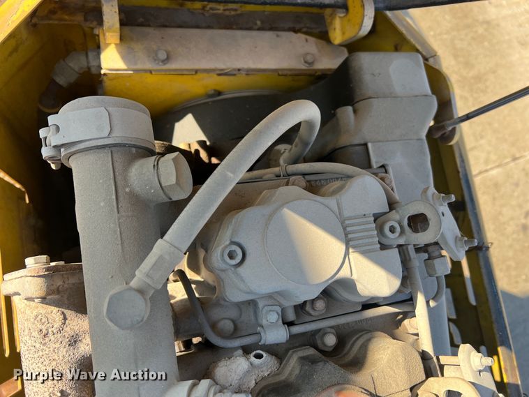 image for item MS9000 2001 Wacker RT820  trench compactor