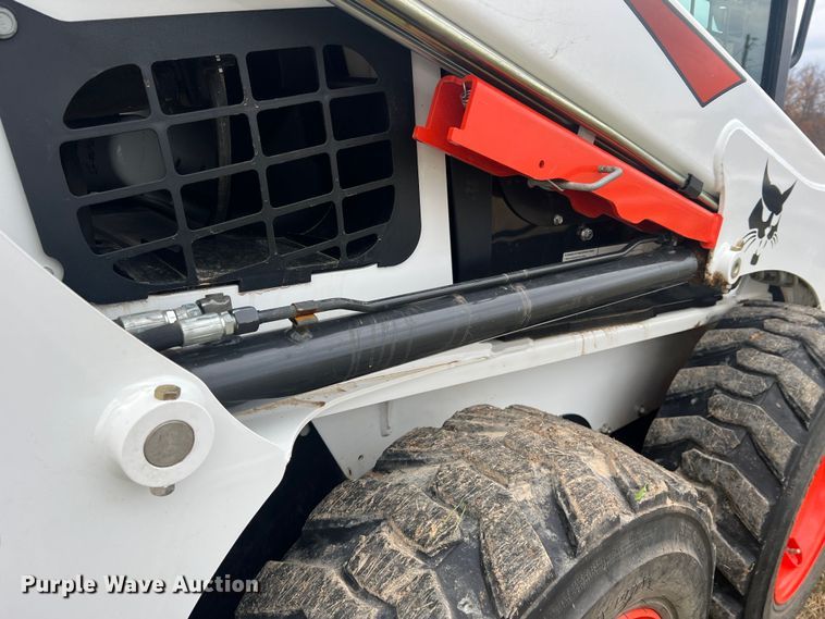 image for item MS9020 2020 Bobcat S450  skid steer loader