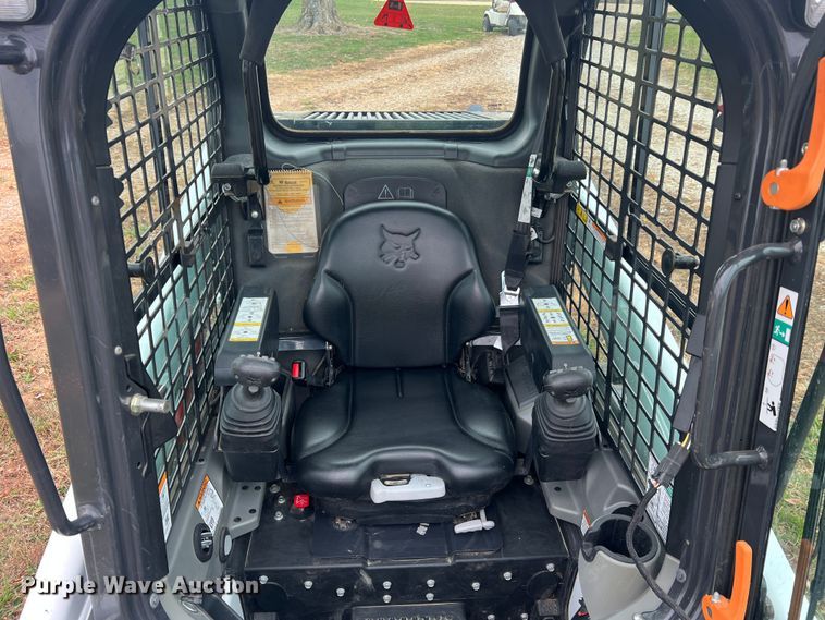 image for item MS9020 2020 Bobcat S450  skid steer loader