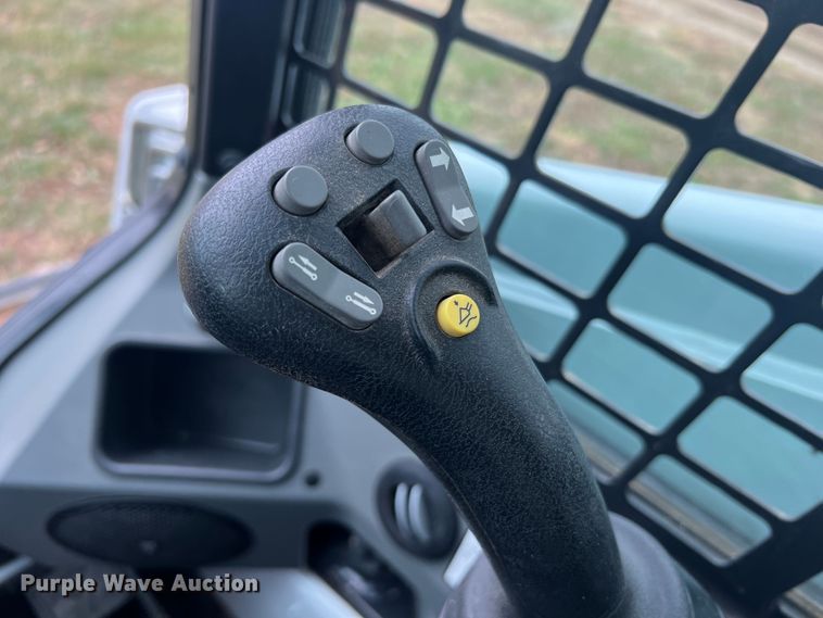 image for item MS9020 2020 Bobcat S450  skid steer loader