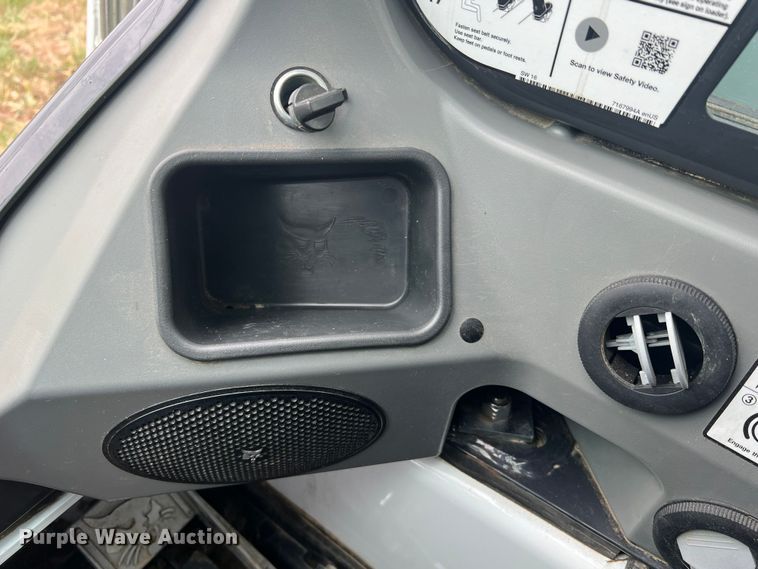 image for item MS9020 2020 Bobcat S450  skid steer loader