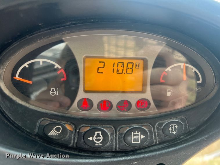 image for item MS9020 2020 Bobcat S450  skid steer loader