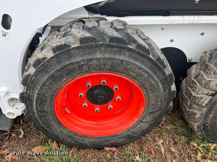 image for item MS9020 2020 Bobcat S450  skid steer loader