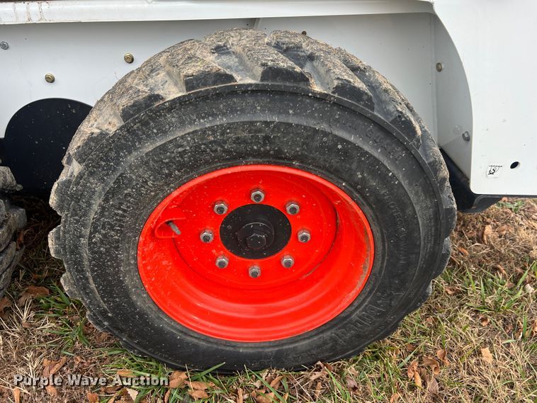 image for item MS9020 2020 Bobcat S450  skid steer loader