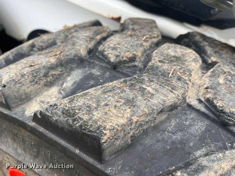 image for item MS9020 2020 Bobcat S450  skid steer loader