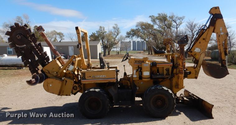 image for item MT9799 Vermeer V454A  trencher