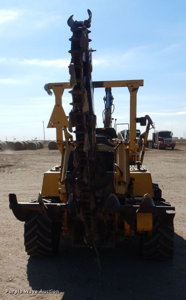 image for item MT9799 Vermeer V454A  trencher