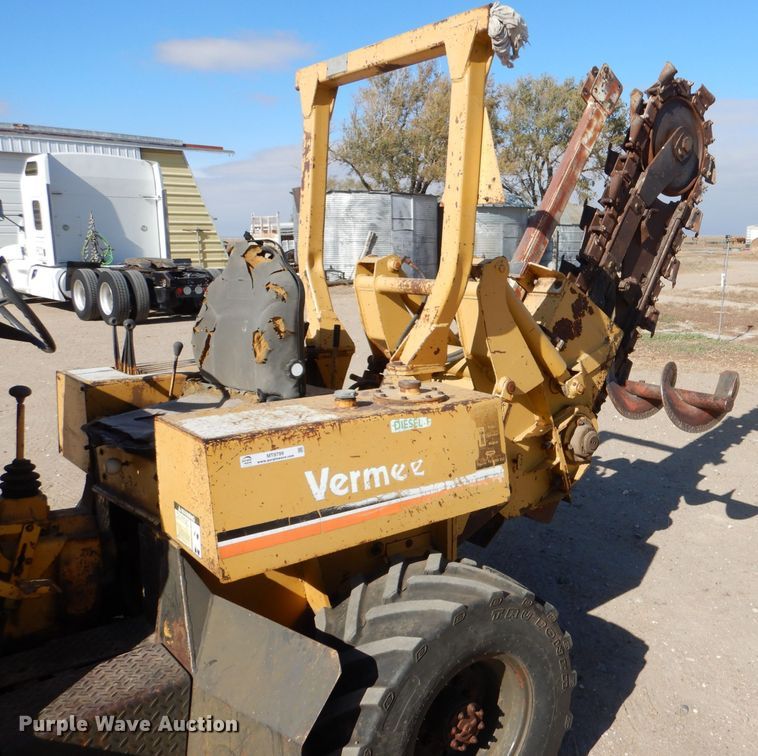 image for item MT9799 Vermeer V454A  trencher