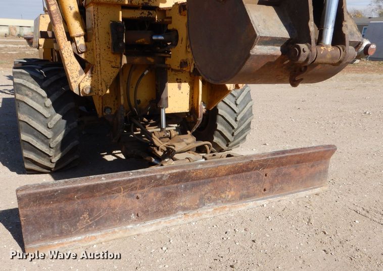 image for item MT9799 Vermeer V454A  trencher