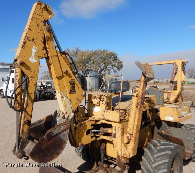 image for item MT9799 Vermeer V454A  trencher