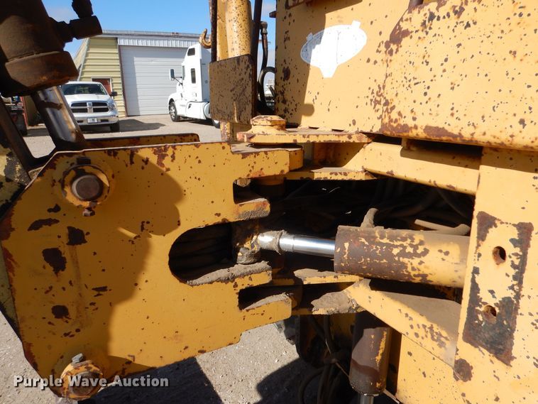 image for item MT9799 Vermeer V454A  trencher