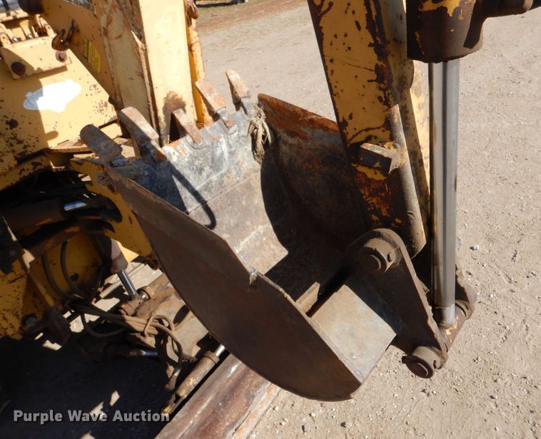image for item MT9799 Vermeer V454A  trencher