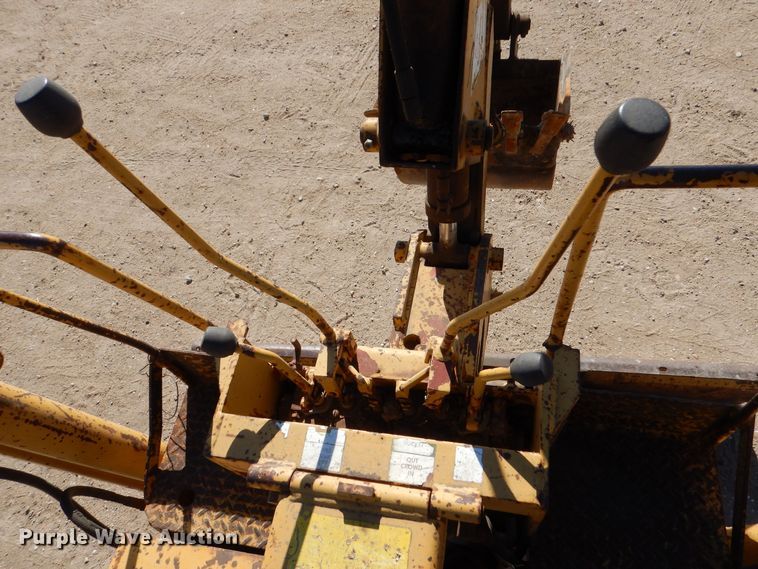 image for item MT9799 Vermeer V454A  trencher