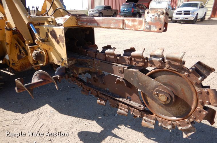 image for item MT9799 Vermeer V454A  trencher