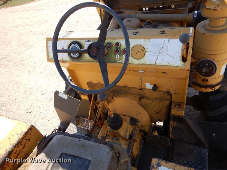 image for item MT9799 Vermeer V454A  trencher