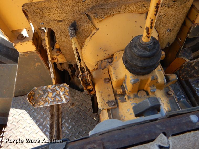 image for item MT9799 Vermeer V454A  trencher