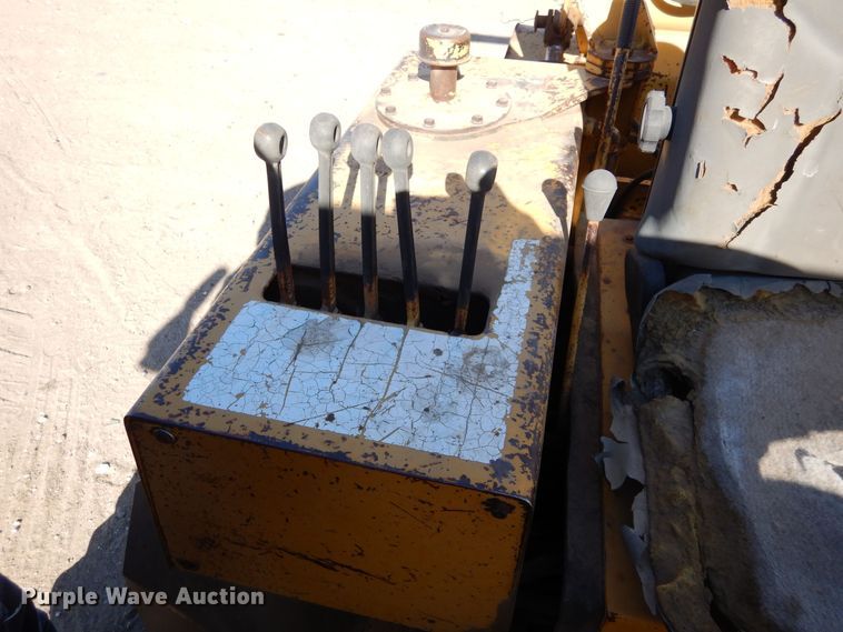 image for item MT9799 Vermeer V454A  trencher