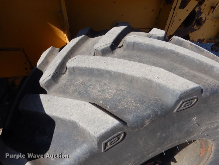 image for item MT9799 Vermeer V454A  trencher