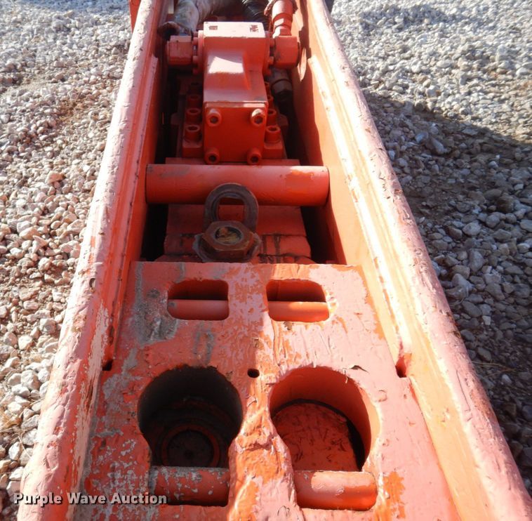 image for item MW9319 NPK E-216  breaker
