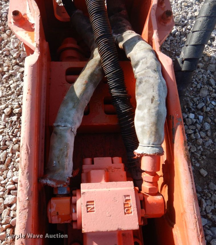 image for item MW9319 NPK E-216  breaker