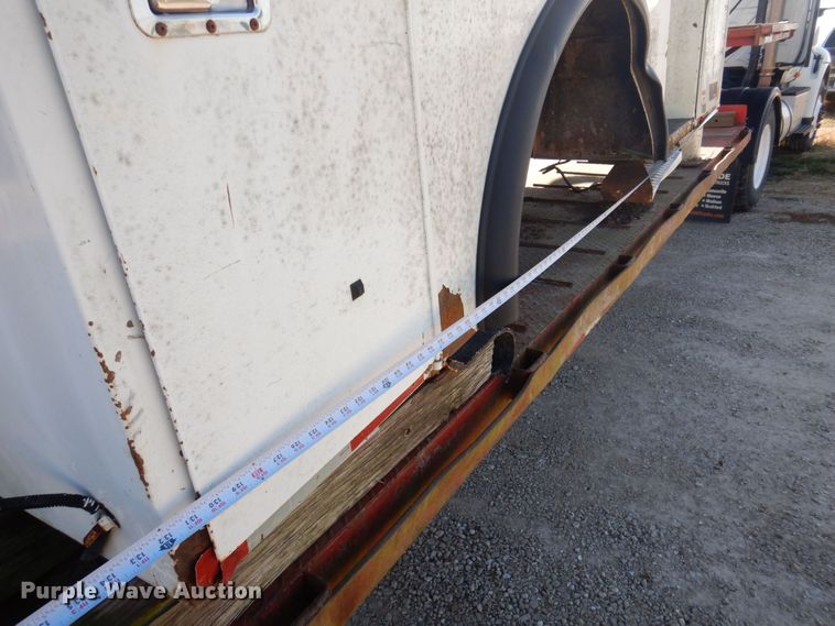 image for item MW9359 Altec  bucket truck bed