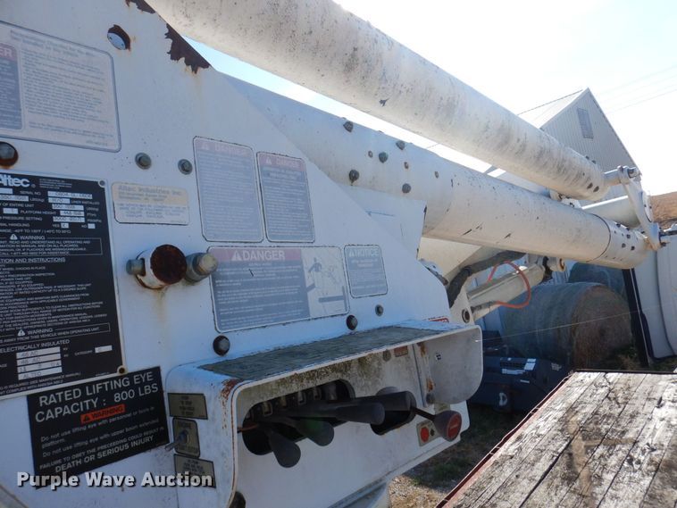 image for item MW9359 Altec  bucket truck bed