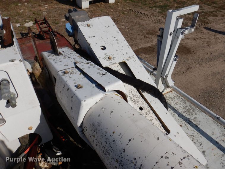 image for item MW9359 Altec  bucket truck bed