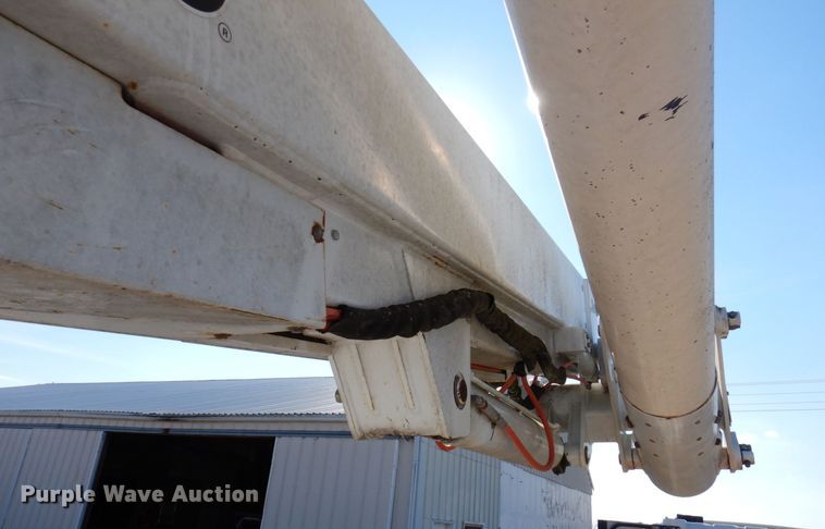 image for item MW9359 Altec  bucket truck bed