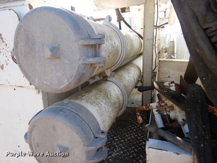 image for item MW9359 Altec  bucket truck bed