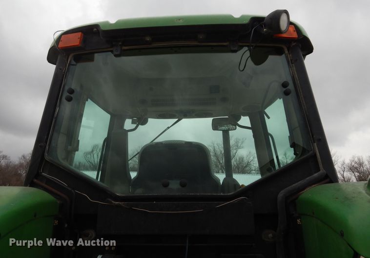 image for item DI6886 2004 John Deere 6615  MFWD tractor