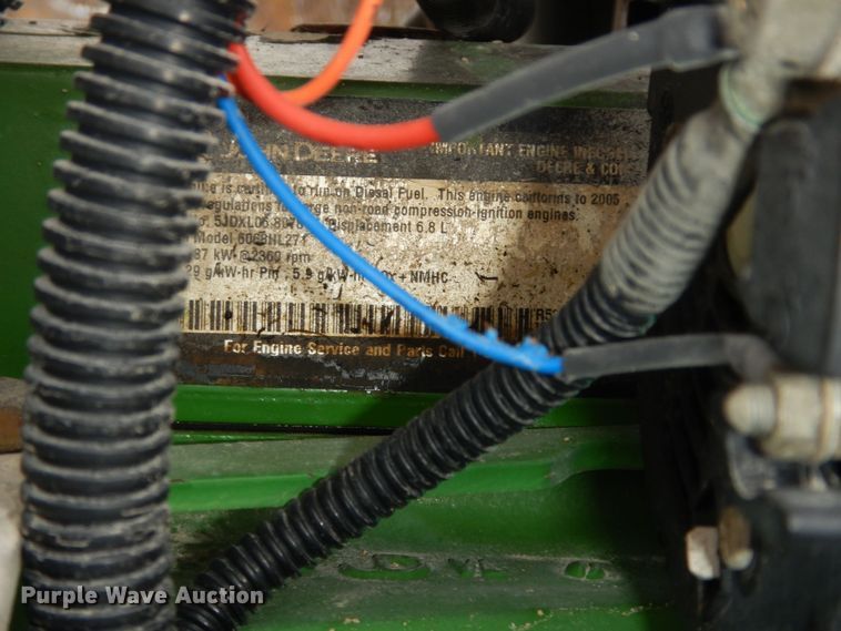 image for item DI6886 2004 John Deere 6615  MFWD tractor