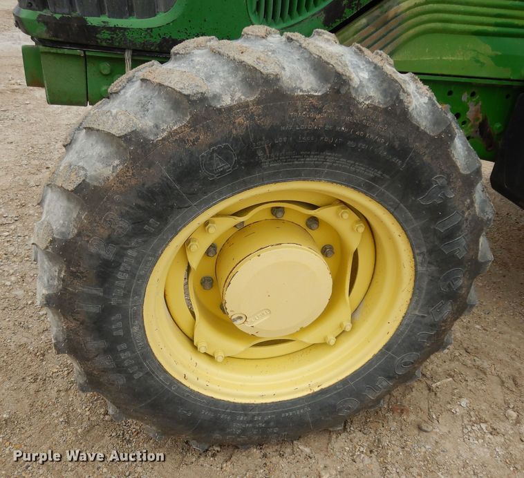 image for item DI6886 2004 John Deere 6615  MFWD tractor