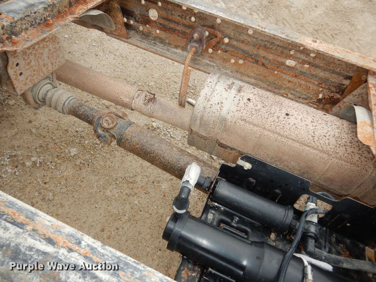 image for item DI6887 2005 Ford F450 Super Duty XL  truck cab and chassis