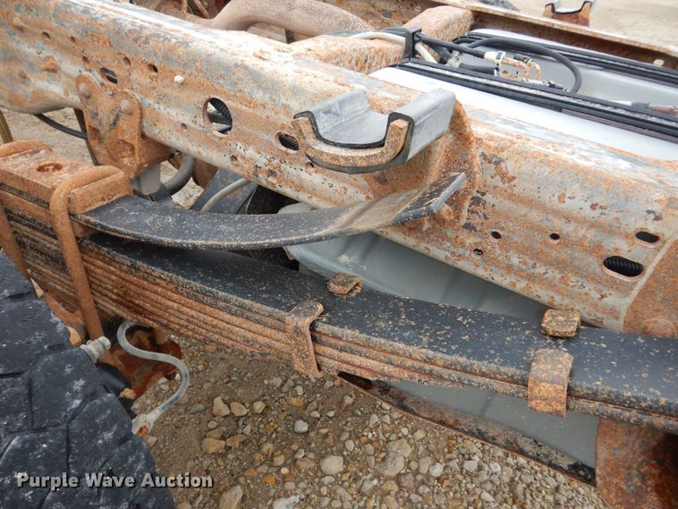 image for item DI6887 2005 Ford F450 Super Duty XL  truck cab and chassis