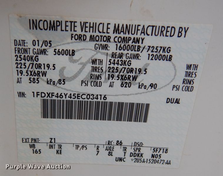 image for item DI6887 2005 Ford F450 Super Duty XL  truck cab and chassis