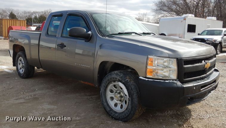 image for item DI6888 2012 Chevrolet Silverado 1500  Ext. Cab pickup truck