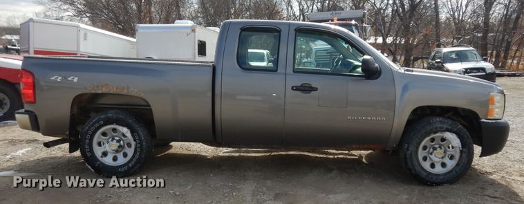 image for item DI6888 2012 Chevrolet Silverado 1500  Ext. Cab pickup truck