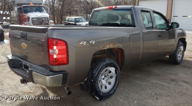 image for item DI6888 2012 Chevrolet Silverado 1500  Ext. Cab pickup truck