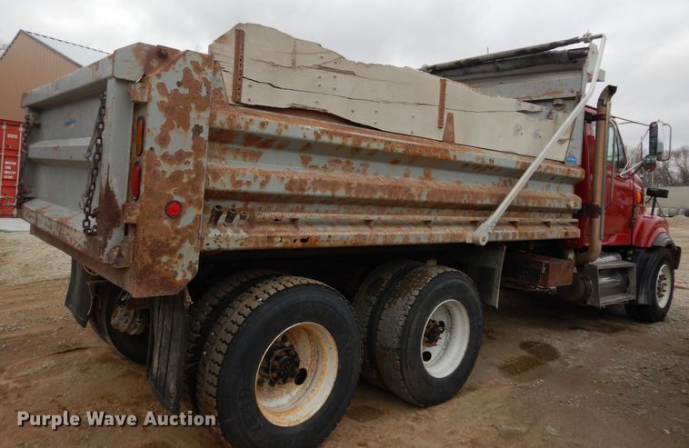 image for item DI6891 2008 Sterling L-Line  dump truck