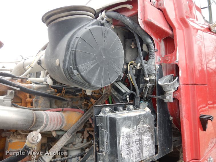 image for item DI6891 2008 Sterling L-Line  dump truck