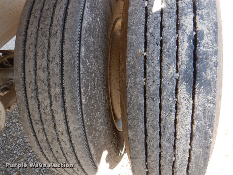 image for item DK2050 2005 Wheeler CRG1296C-102  end dump pup trailer